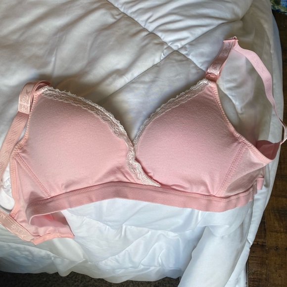 Pink Nursing Bra - Picture 2 of 3